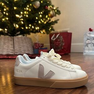 Non-authentic Veja Cream Sneakers with Brown Sole